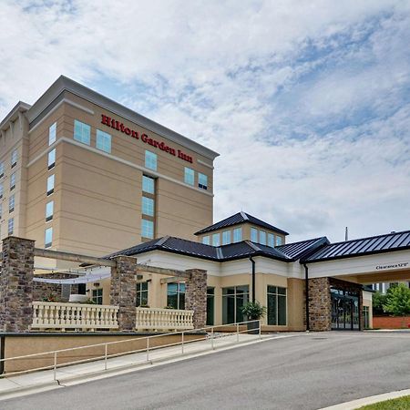 Hilton Garden Inn Raleigh/Crabtree Valley Екстер'єр фото