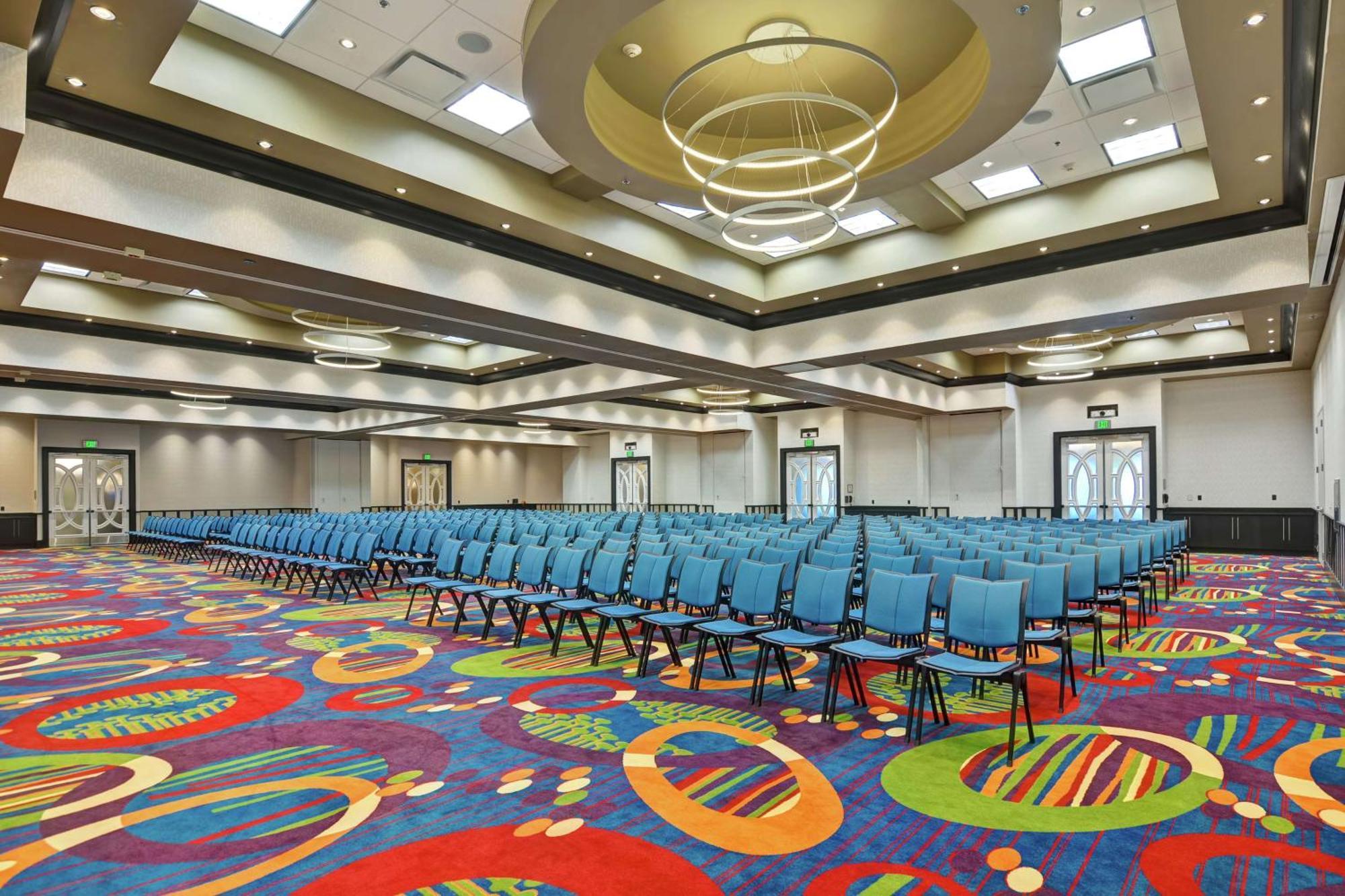 Hilton Garden Inn Raleigh/Crabtree Valley Екстер'єр фото