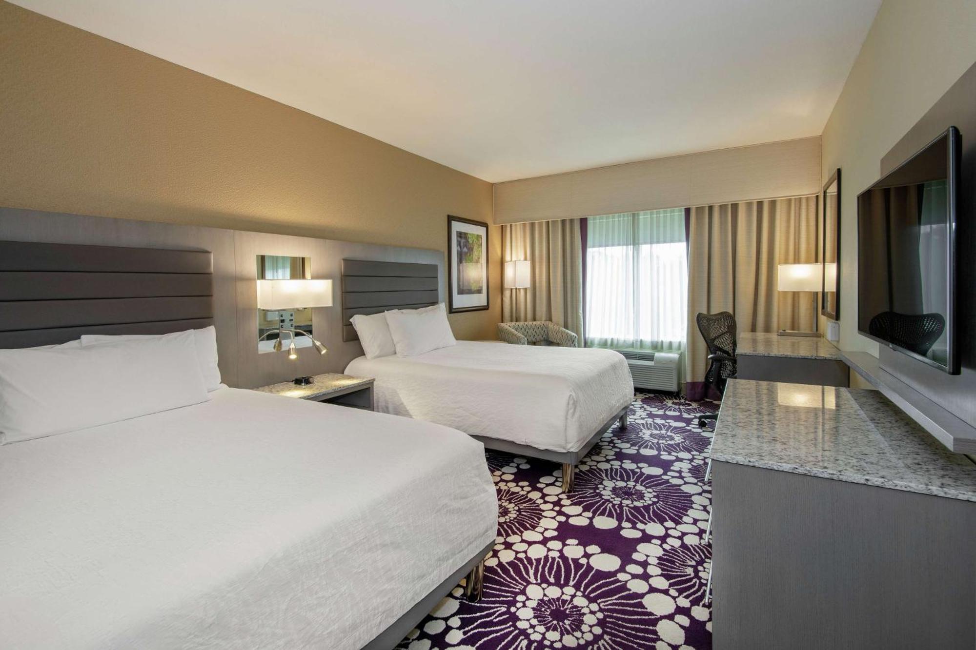 Hilton Garden Inn Raleigh/Crabtree Valley Екстер'єр фото